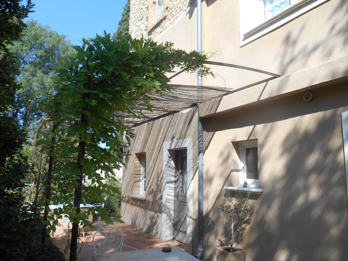 La Feniere Venejan Exterior photo